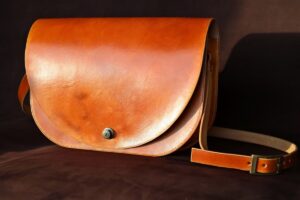 sac-besace-en-cuir-pour-femme