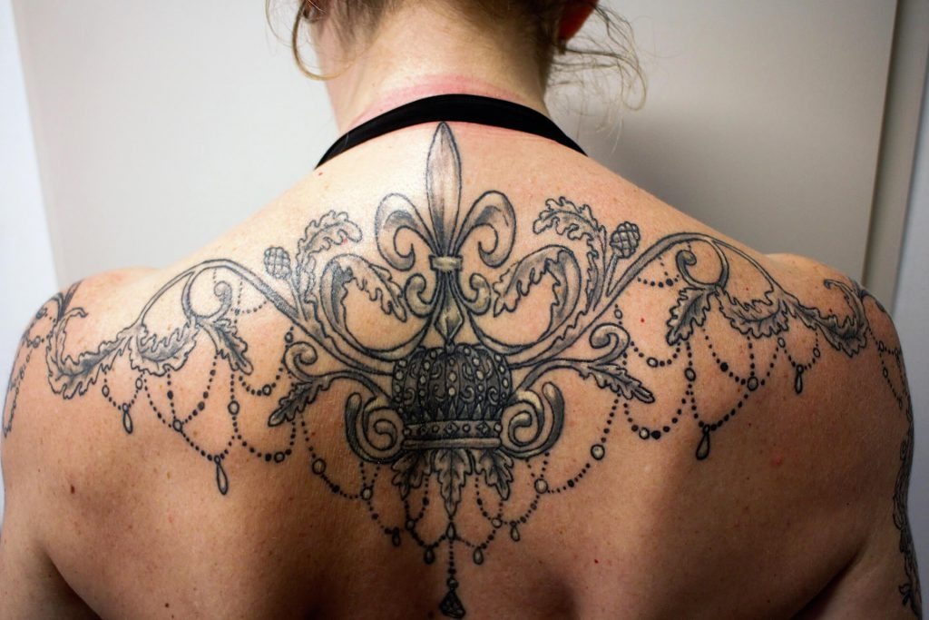 fleur de lys tatouages